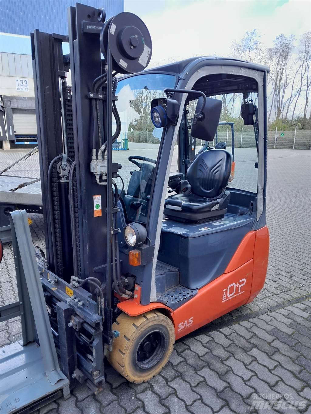 Toyota 8FBEKT18 Elektro Stapler