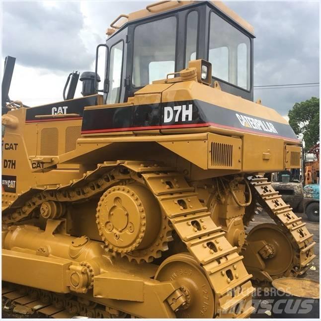 CAT D 7  H Bulldozer