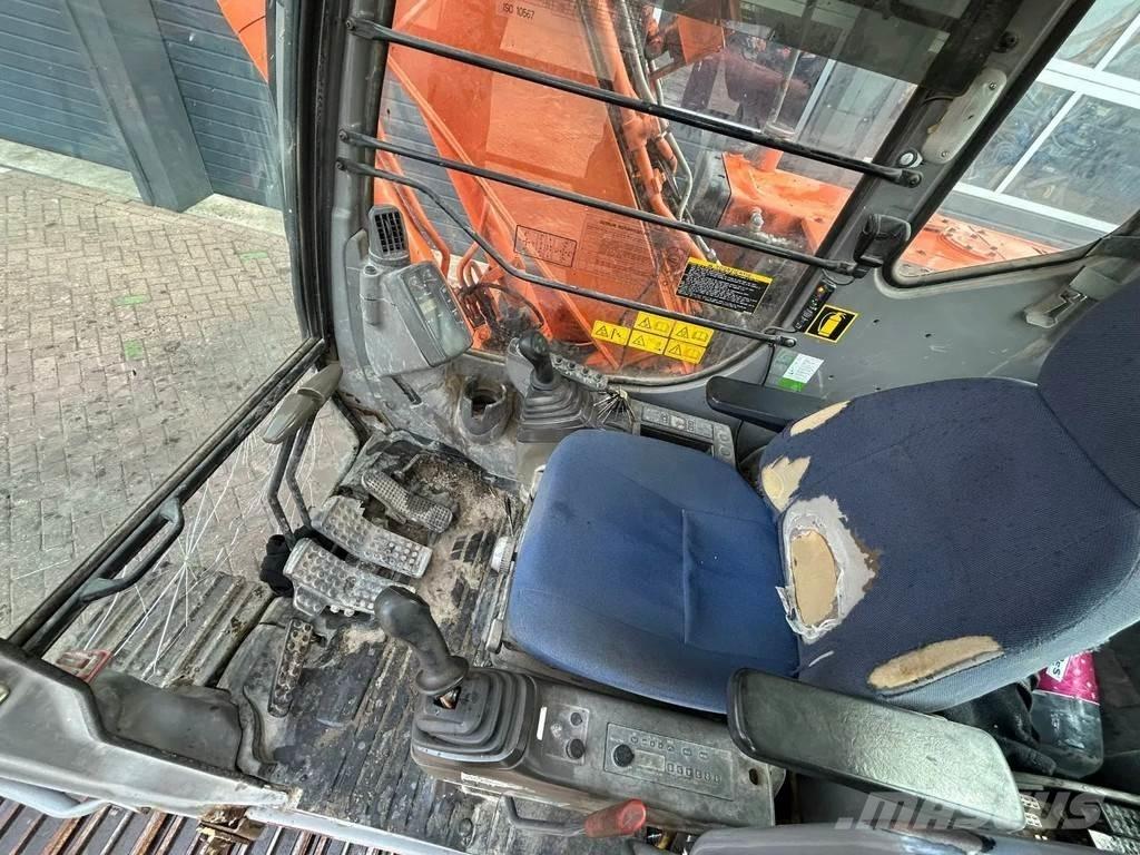 Hitachi ZX110 Midibagger  7t - 12t