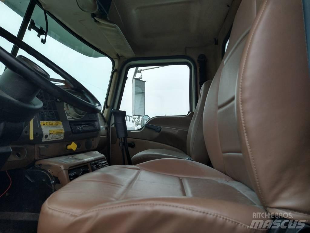 Mack CV Müllwagen