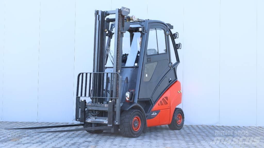 Linde H25D-02 Diesel Stapler