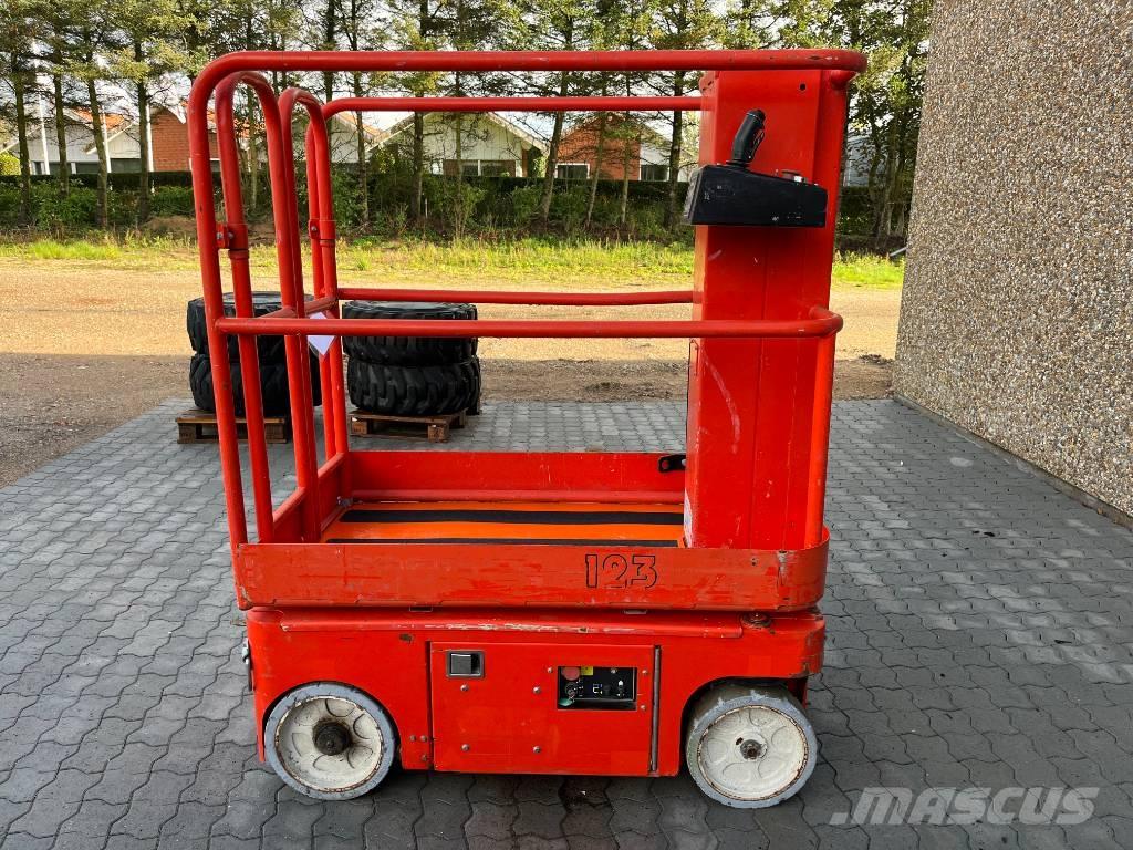 Snorkel TM 12 Personenaufzüge