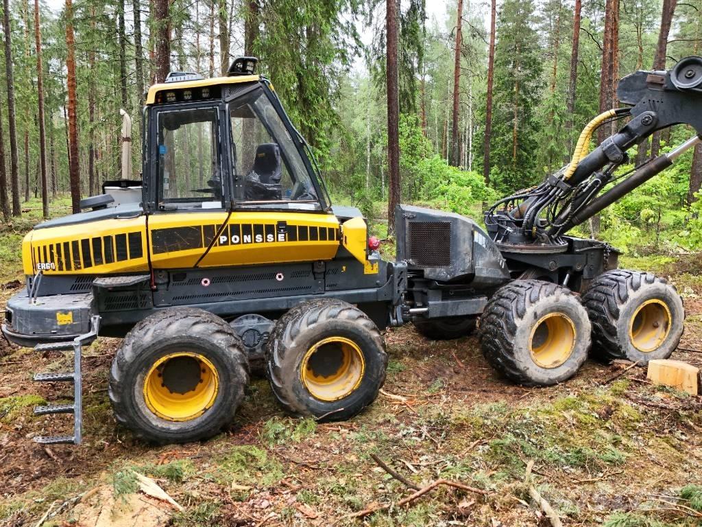 Ponsse Ergo 8W Harvester