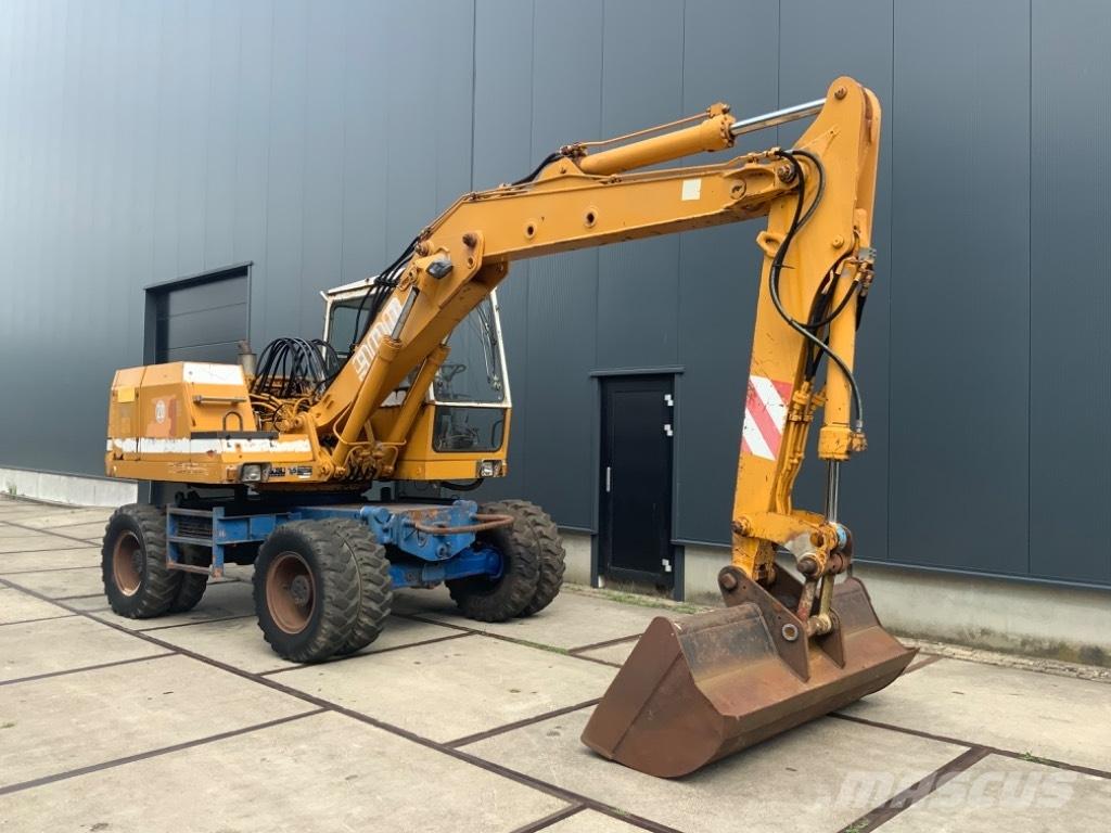 Liebherr A 900 C Mobilbagger