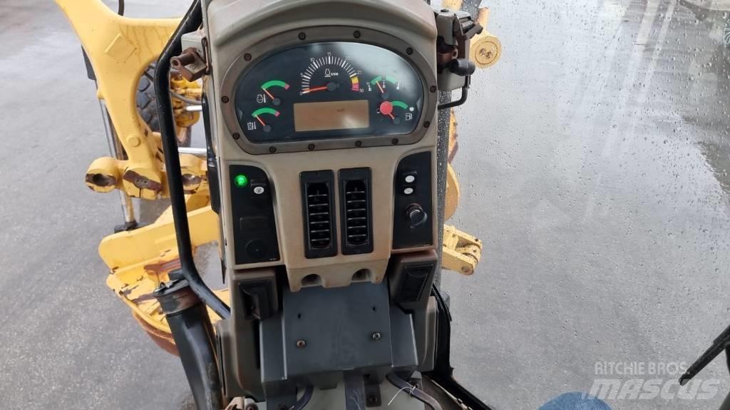 CAT 140 M Grader