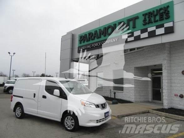 Nissan NV200 Sonstige Baumaschinen