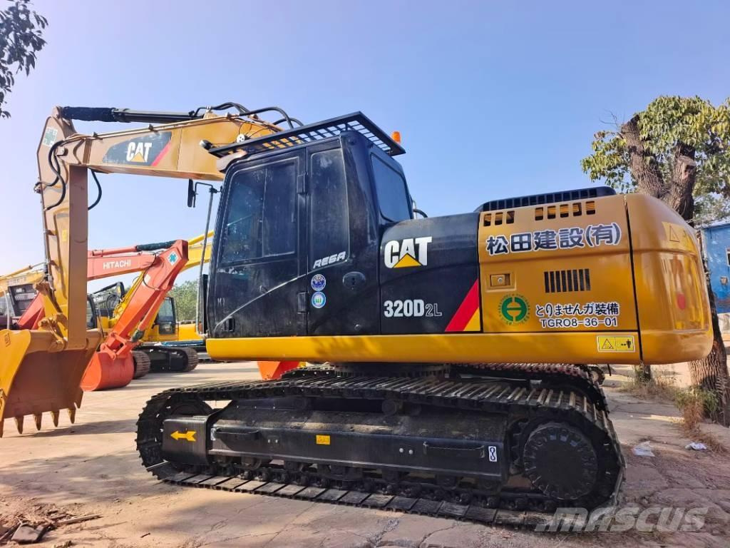 CAT 320 D2L Raupenbagger