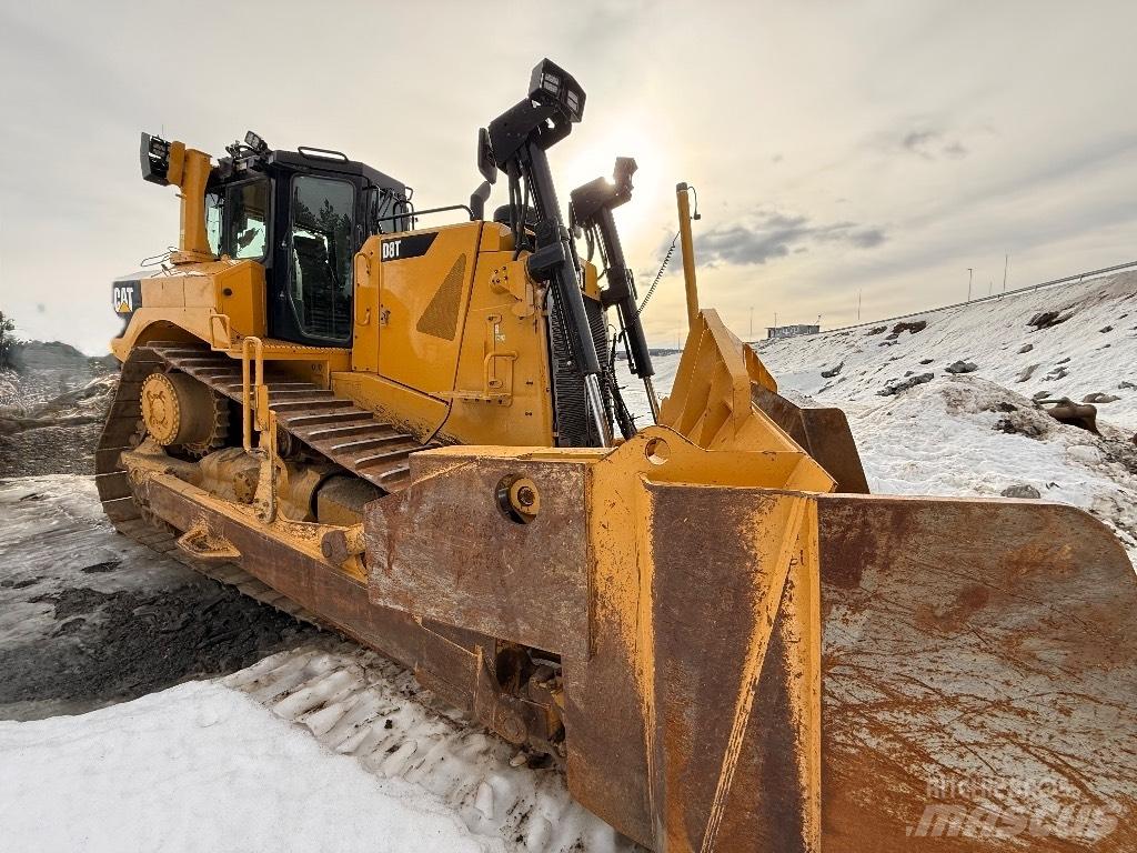 CAT D8T Bulldozer