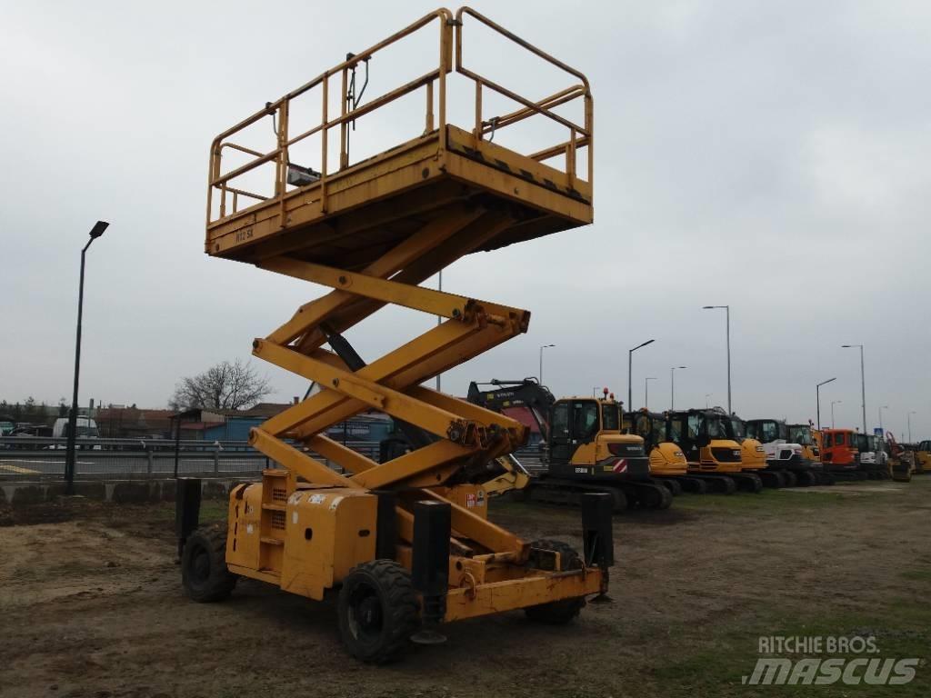 Haulotte H 12 SX Scheren-Arbeitsbühnen