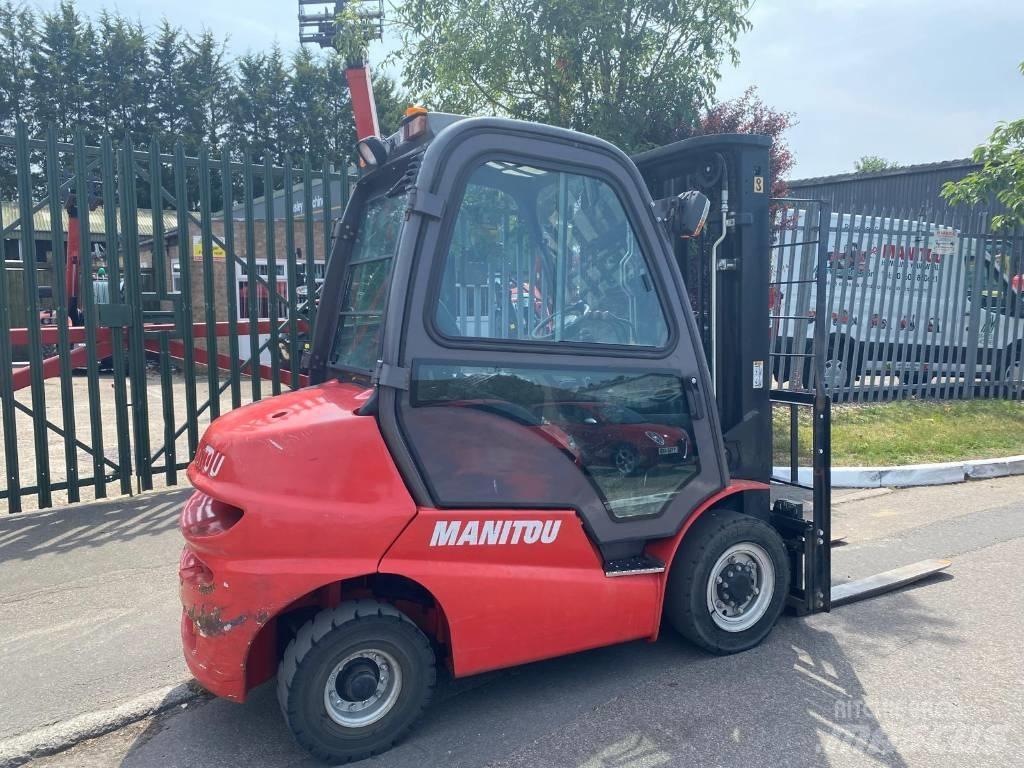 Manitou Mi25D Diesel Stapler