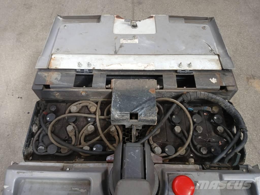 UniCarriers PLP 200 Gabelstapler mit Fahrerstand
