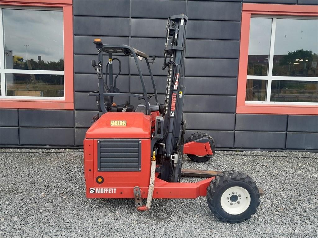 Moffett M4 25.3 Andere Gabelstapler