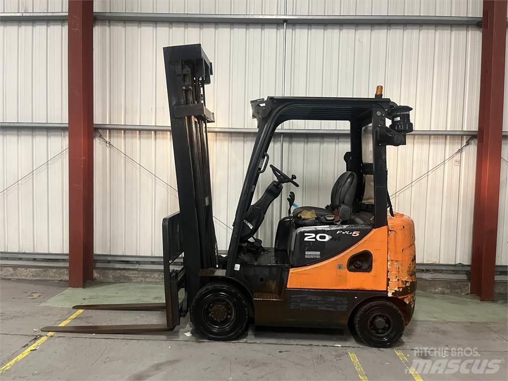Doosan D20SC-5 Diesel Stapler