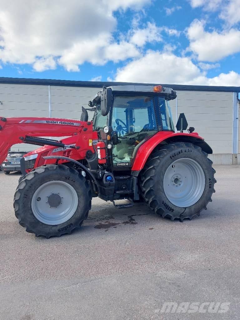 Massey Ferguson 5710 Traktoren