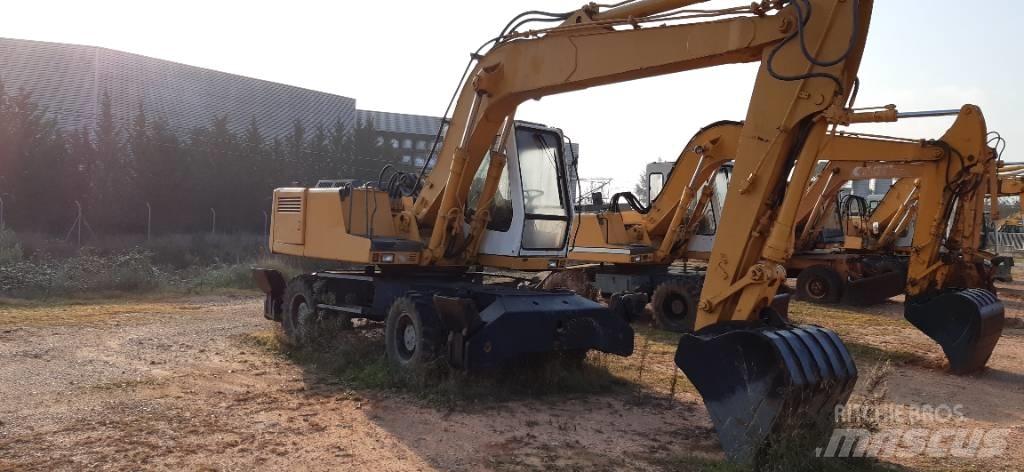 Liebherr A 902 Mobilbagger