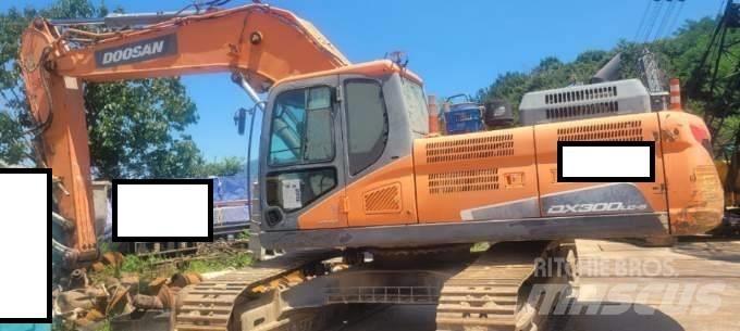 Doosan DX 300 LC-5 Raupenbagger