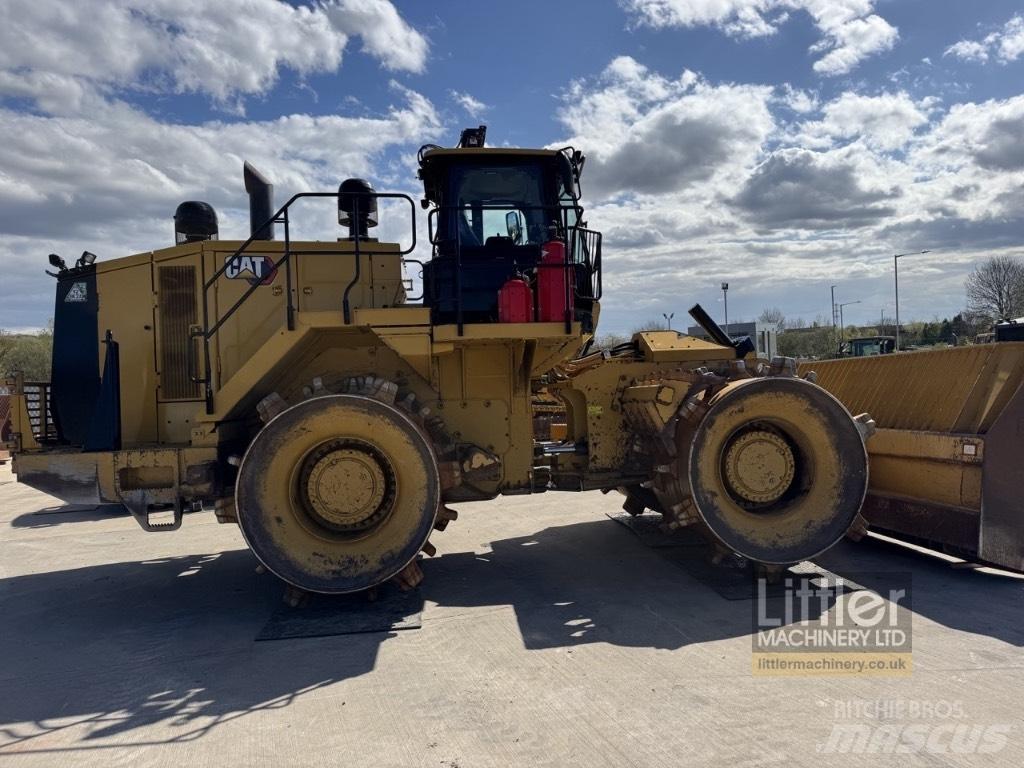 CAT 826 K Müllverdichter