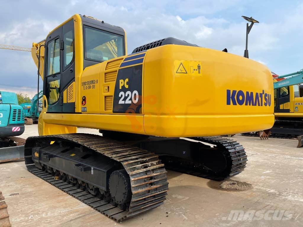 Komatsu PC 220-8M0 Raupenbagger