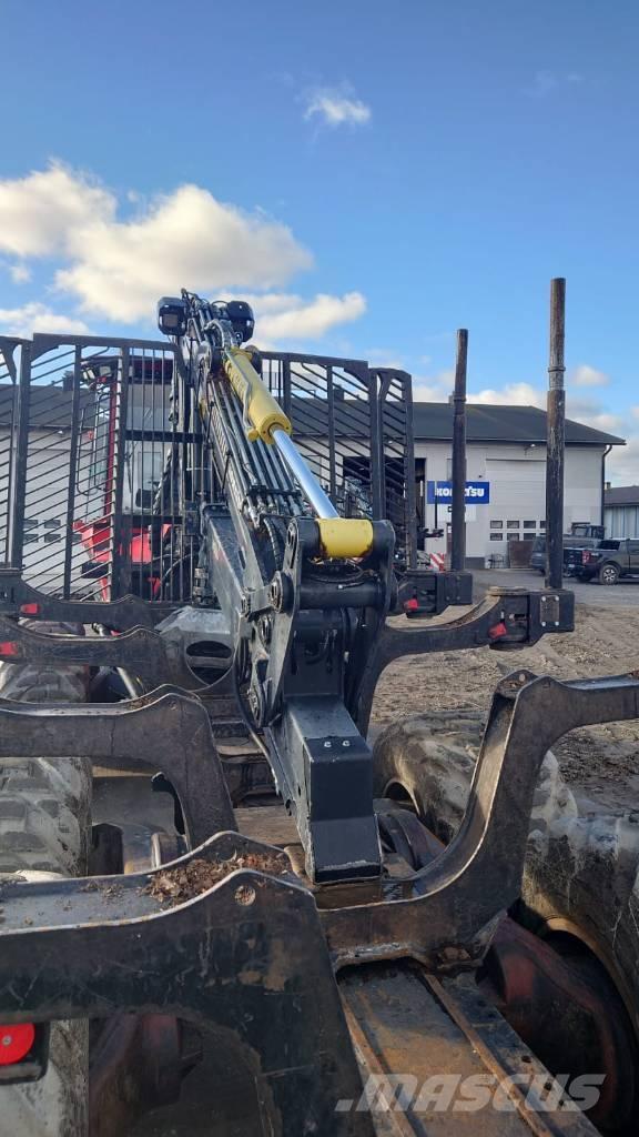 Komatsu 845 Forwarder