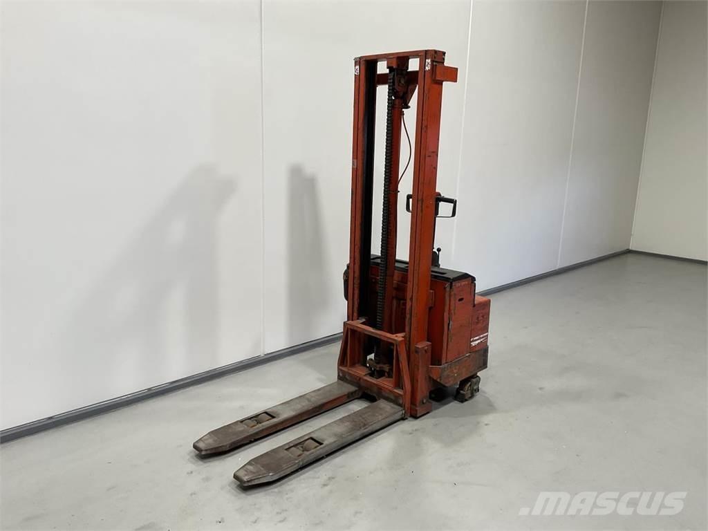 BT LSV 1250 E/10 Selbstfahrstapler