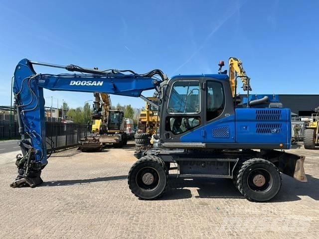Doosan DX 170 W Mobilbagger