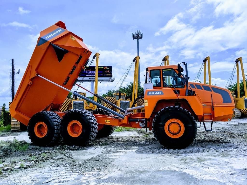 Doosan DA 40 Dumper - Knickgelenk
