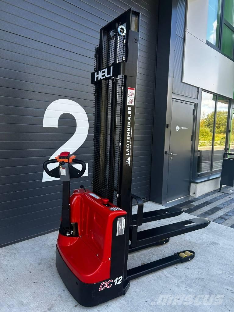 Heli CDD 12 Deichselstapler