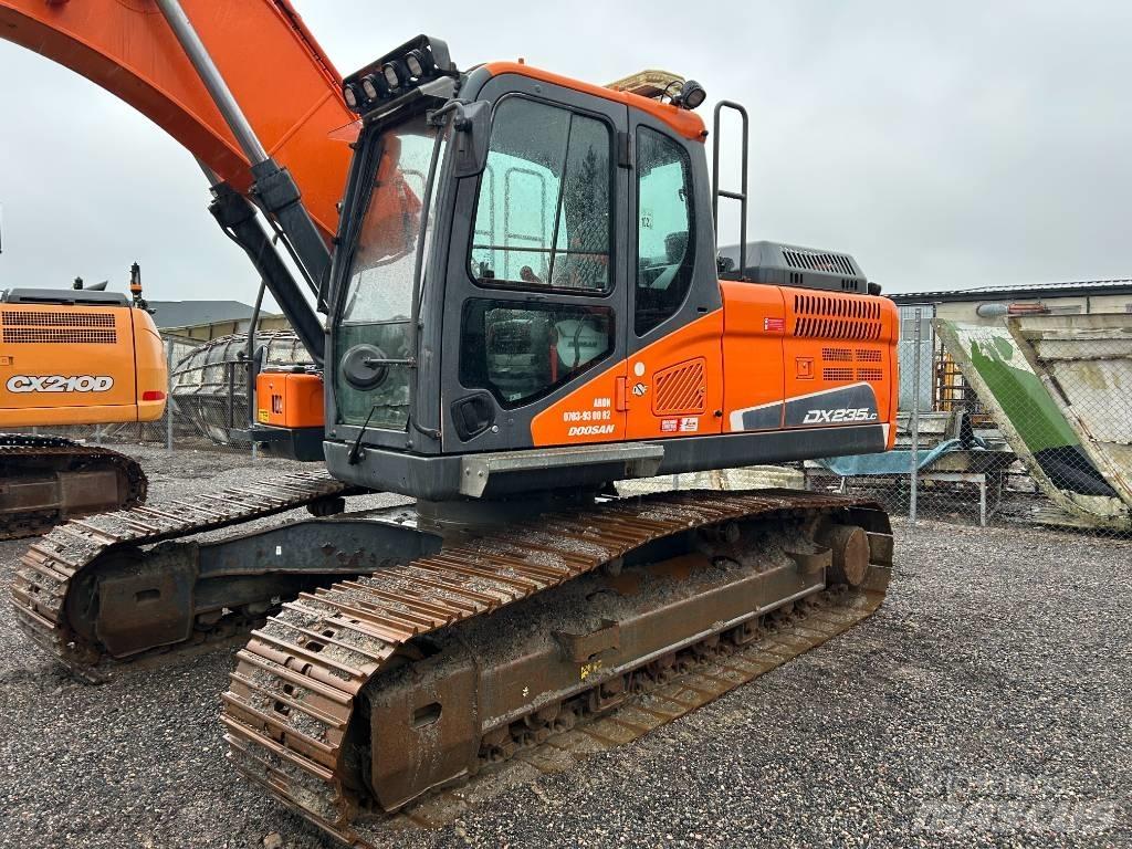 Doosan DX 235 LC-5 Raupenbagger