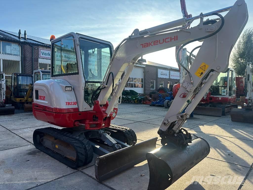 Takeuchi TB 230 Minibagger < 7t