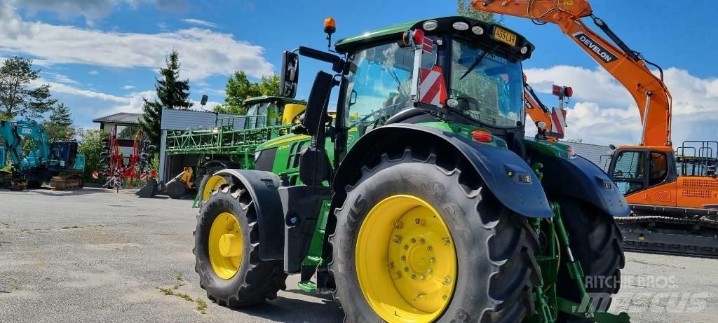 John Deere 6250 R Traktoren
