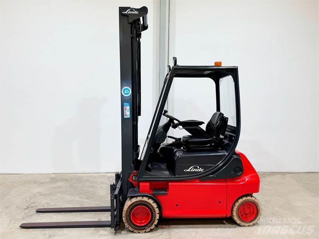 Linde E18P 02 Elektro Stapler
