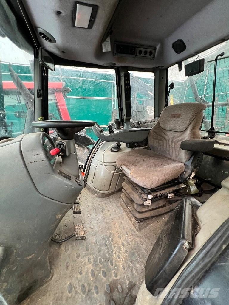 Valtra N 121 Forsttraktoren