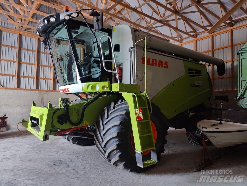 CLAAS Tucano 320 Mähdrescher