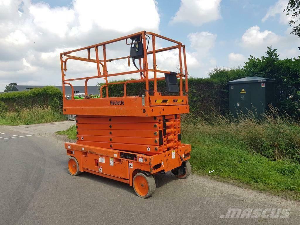 Haulotte Compact 14 Scheren-Arbeitsbühnen