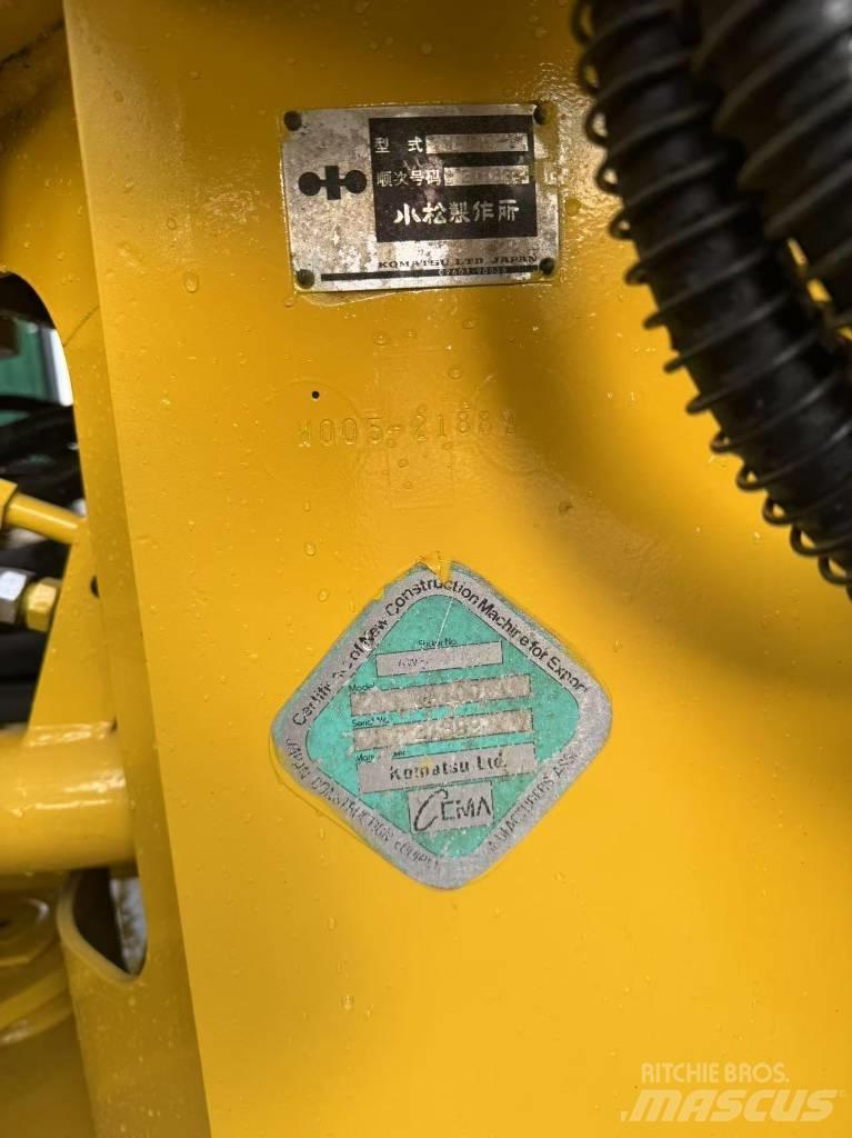 Komatsu WA100-1 Radlader