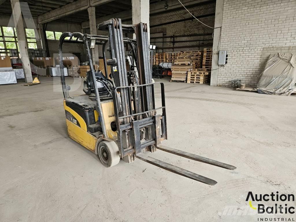 CAT EP 16 NT Elektro Stapler