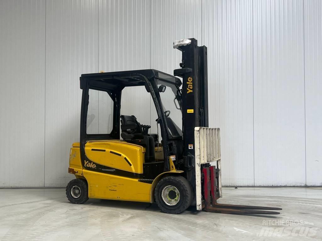 Yale ERP30VL Elektro Stapler