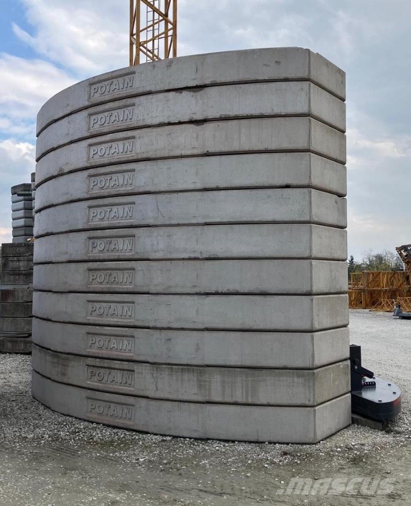 Potain Igo T 130 Selbstaufrichtende Krane