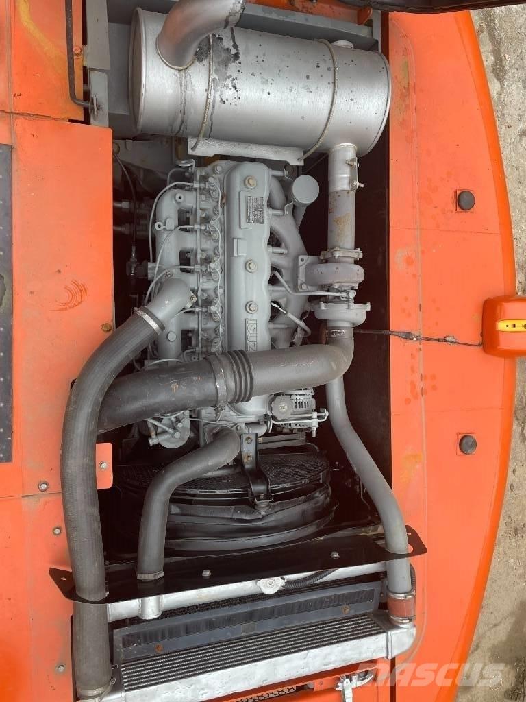 Hitachi ZX 200 Raupenbagger