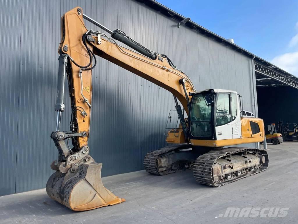 Liebherr R922 SLC Raupenbagger
