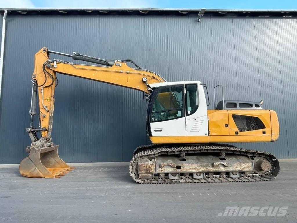 Liebherr R922 SLC Raupenbagger