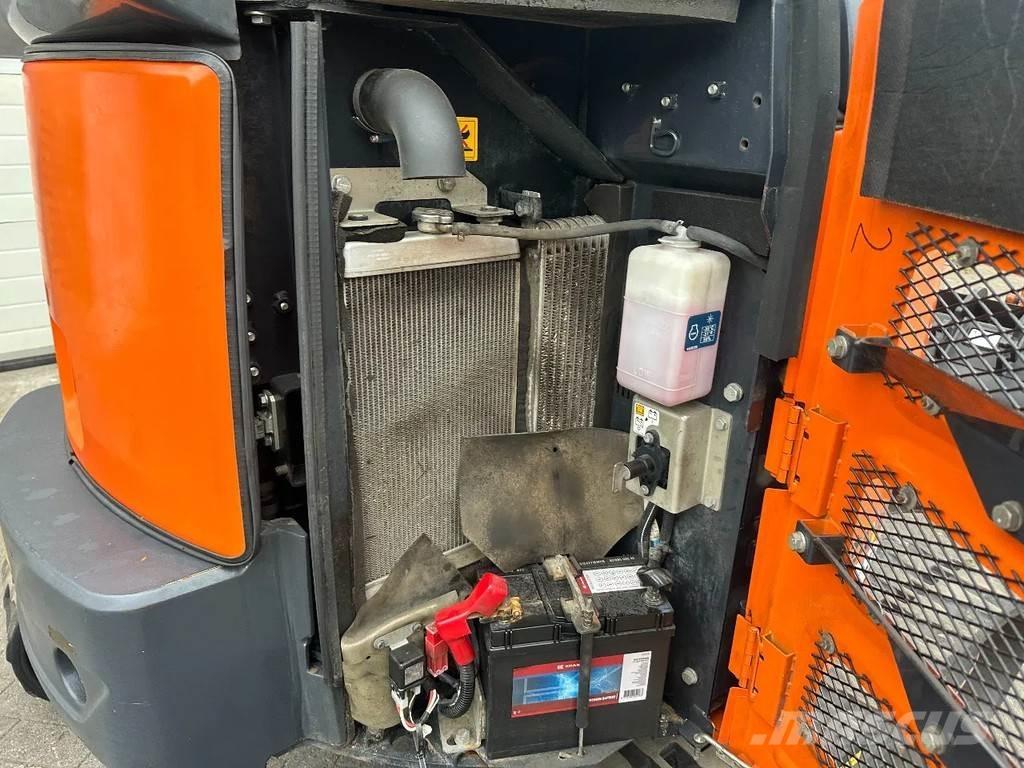 Hitachi ZX26U-6CR Minibagger < 7t