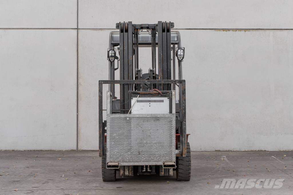Manitou ME 430 Elektro Stapler