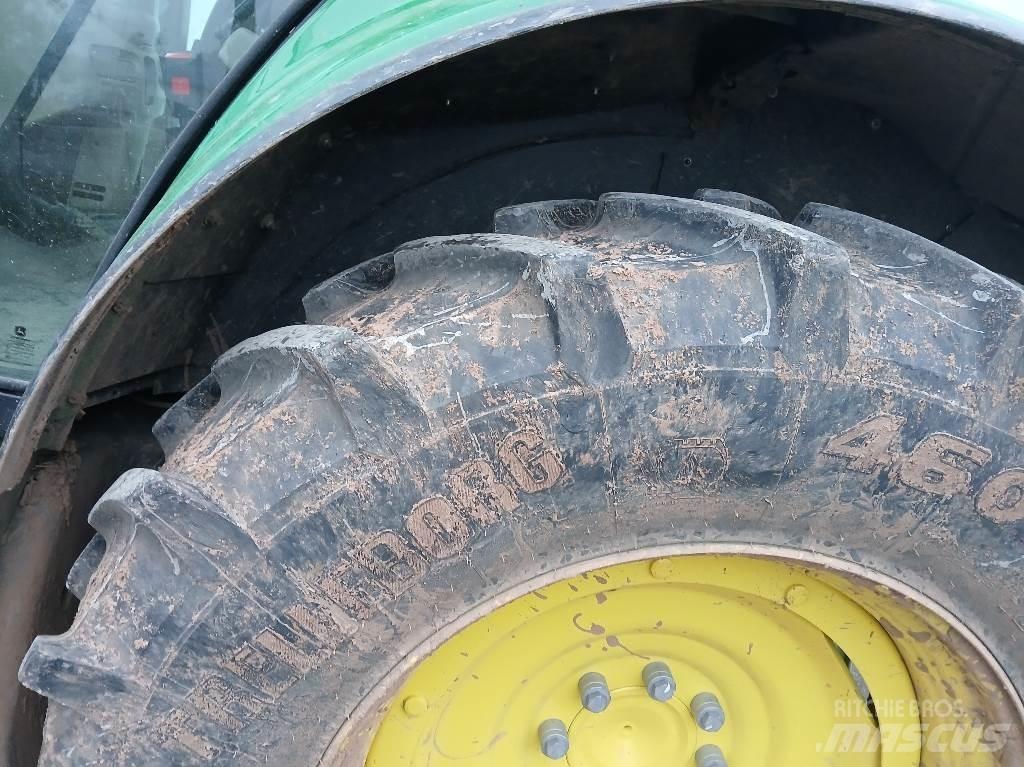 John Deere 6130M Traktoren
