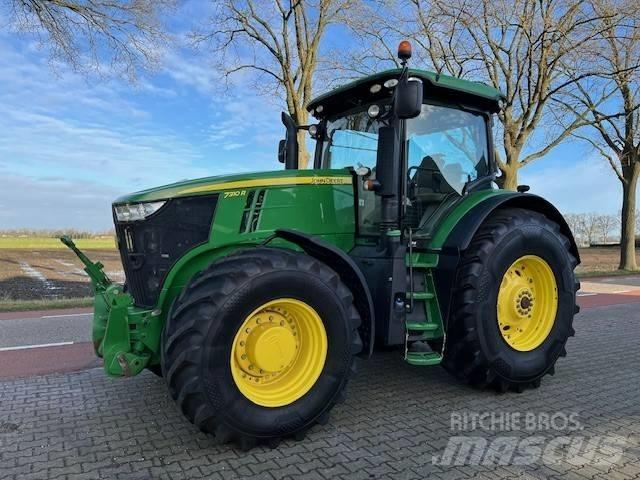 John Deere 7310 R Traktoren