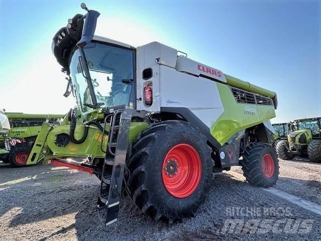CLAAS LEXION 6800 Mähdrescher