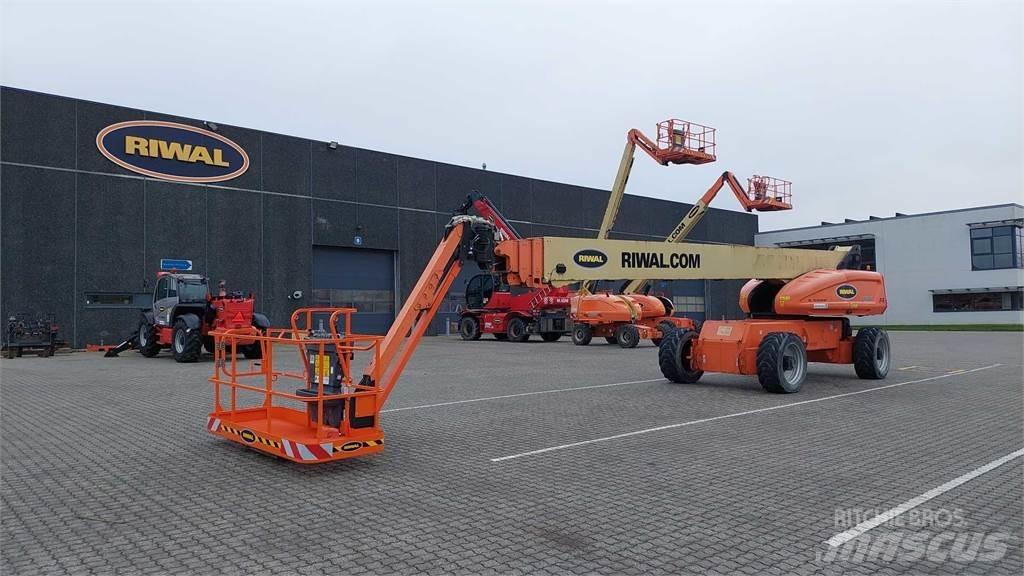 JLG 1350SJP Teleskopbühnen