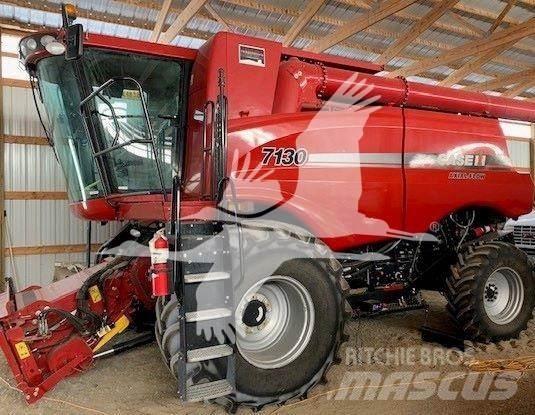 Case IH 7130 Mähdrescher