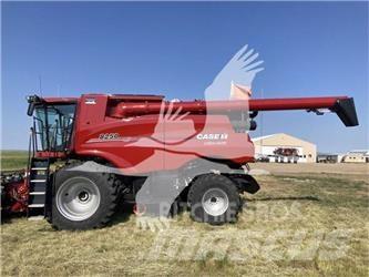 Case IH 8250 Mähdrescher