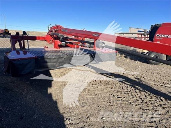 Case IH DC165 Schwader
